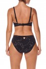 Makri SB bikinitopp thumbnail