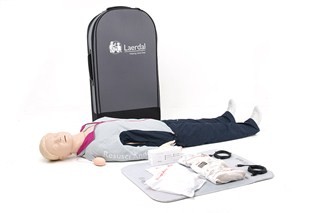 Resusci Anne QCPR hel kropp og trille koffert